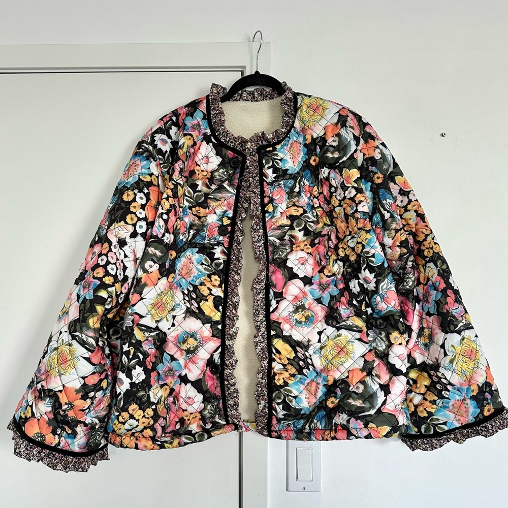 Quilt Floral Jacket with Fleece Lining - Picture 2 of 7
